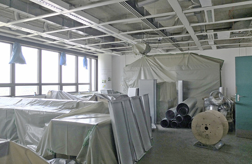 



3
 Elf alte Klimaanlagen wurden im Gebäude am Berliner Tor gegen neue ausgetauscht.
