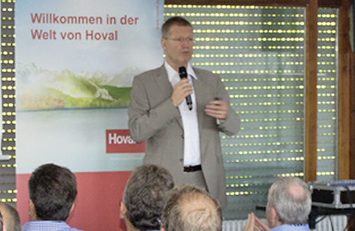 



9
 Cord Müller: „Der Direktverkauf von BHKW-Strom an Dritte ist juristisch und bürokratisch sehr ambitioniert.“ Die Stadtwerke Aalen bieten sich hierfür als Partner an. 
