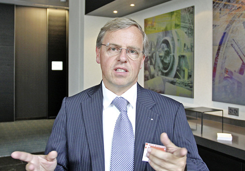 



2
 Gassmann: „Durch das Experiment von Trend Micro ist mir bewusst geworden, dass das Gefahren-potenzial für Gebäude real existiert.“ 
