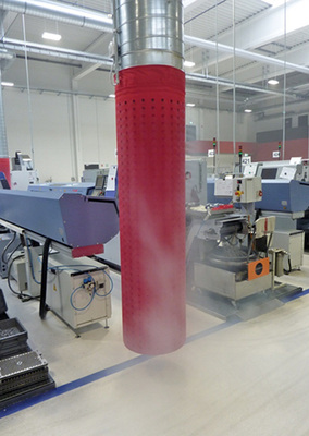 
3
 Rauchversuch zur Darstellung der Zuluftausströmung aus einem Textildurchlass. 



