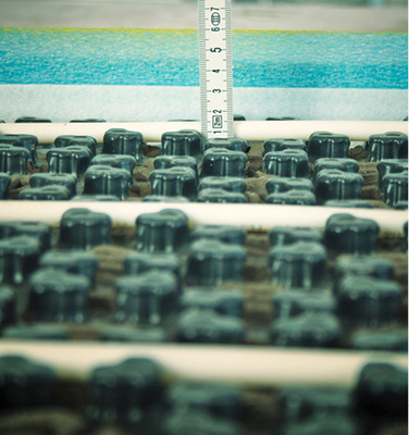 
2
 Die Flächenheizung wurde auf Basis einer Foliennoppenplatte mit nur ca. 14 mm Aufbauhöhe erstellt. 



