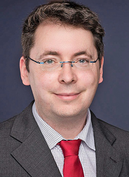 



Thomas Tian: „Auch Wohngebäude werden immer komplexer und die bauklimatischen Anforderungen immer höher. CFD-Simulationen geben Planern und Bewohnern mehr Sicherheit.“ 
