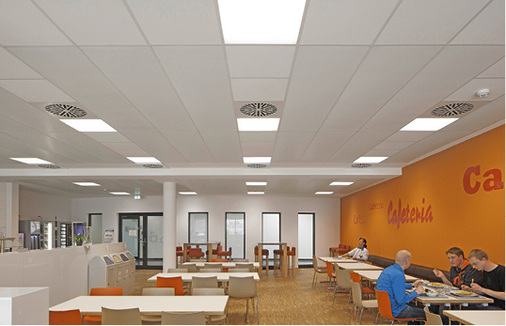 



5
 In der Cafeteria und den Großraumbüros waren auch die hervorragenden Schalldämmwerte von Zehnder Alumline ein wichtiges Argument für die Auswahl.
