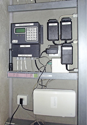 
5
 Das zentrale M-Bus-Fernauslesesystem von Allmess erfasst nicht nur Energieverbräuche, sondern auch Wassermengen. So kann auch eine genaue Momentaufnahme der kompletten Anlage mit allen Anschlüssen erstellt werden. 



