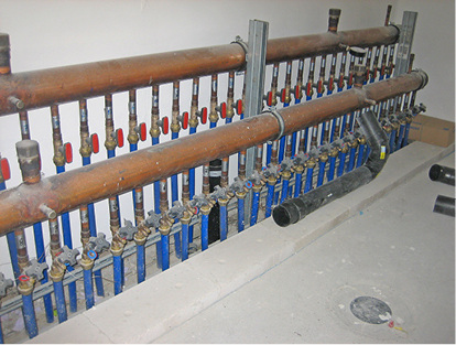 
3
 Sammler für die 32 Energiepfähle.



