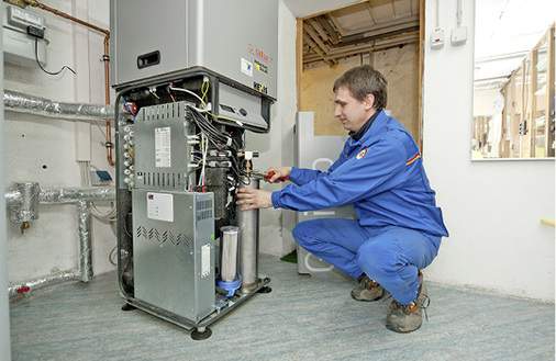 



3
 Bis zum Abschluss des Callux-Projekts wurden 1300 Fachpartner direkt geschult. Die Fortsetzung der Qualifizierung erfolgt durch Hersteller und Bildungseinrichtungen. 
