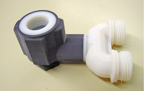 



8
 Selbst Multimaterial-Modelle lassen sich in einem Arbeitsgang drucken. 
