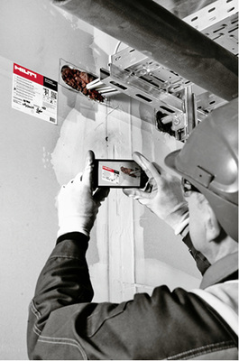 



9
 Field to BIM: Der Bauteileinbau kann mit eventuellen Abweichungen von der Planung dokumentiert und inklusive zusätzlichen Informationen aus der Ausführung in das BIM-Modell eingepflegt werden. 
