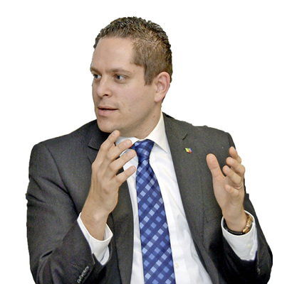 



7
 Stefan Tuschy: Die TrinkwV sieht eine Gefährdungsanalyse erst vor, wenn der technische Maßnahmenwert überschritten worden ist. Wir versuchen deshalb, die vorbeugende systemorientierte Gefährdungsanalyse normativ zu verankern. 
