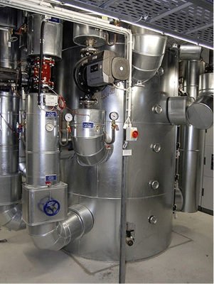 



5
 Ein Zortström-Verteiler verbindet Wärmeerzeuger und -abnehmer. 
