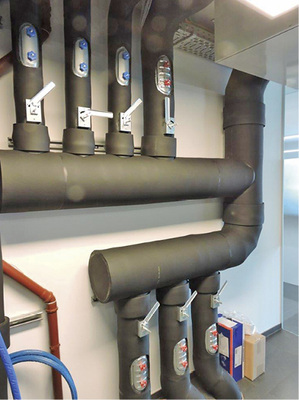 



5
 Die Luftverteilung zu den Zulufträumen wurde in den Baukörper integriert … 
