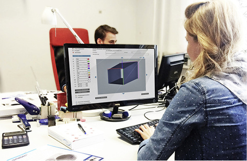 



4
 Vom BIM zum CIM: Im TGA-Bereich beschränkt sich die digitale Produktion nicht nur auf die RLT-Kanalfertigung, … 
