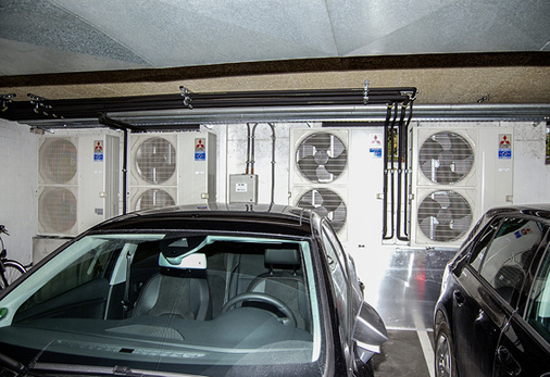 



4
 Die Mr.-Slim-Außengeräte konnten in der Tiefgarage platziert werden. 
