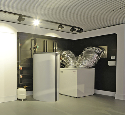 



3
 Ein Belimo-Klappenantrieb steuert den Luftstrom für die Luft-Wasser-Wärmepumpe. 
