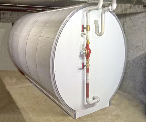 



5
 Gedämmter Varical-Speicher der zweiten Demonstrationsanlage bestehend aus vier Modulen mit insgesamt 5,4 m
3
. 
