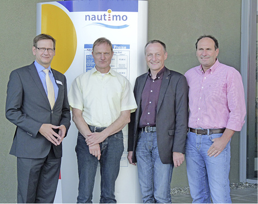 



4
 Nautimo-Geschäftsführer Dipl.-Kfm. Volker Lotsch, Dipl.-Ing. Architekt Norbert Storm, Ing. Roman Aschl und nautimo-Betriebsleiter Dipl.-Verw.-Wirt Thomas Hilker (v.l.) sind sehr zufrieden mit der neuen Entwässerungstechnik im Erlebnisbad nautimo. 
