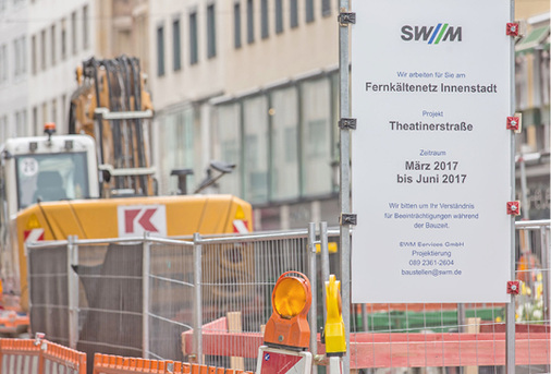 



2
 Die Erweiterung des Münchner Fernkältenetzes reicht vom Odeonsplatz bis zum „Tal“. Durch den Wegfall gebäudeinterner Kältezentralen in den Untergeschossen sowie der Rückkühler auf Dächern bzw. in Dachgeschossen entsteht zusätzlich nutzbarer Raum. 
