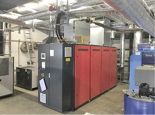 



3
 Die bisher nicht genutzte Abwärme des Blockheizkraftwerks wird jetzt zur Kälteerzeugung genutzt. 
