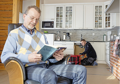 



8
 Mit Bauzeiten von ein bis zwei Wochen lässt sich eine Inhouse-Sanierung im bewohnten Zustand auch für Mehrfamilienhäuser organisieren. 
