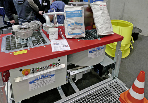 



2
 Grundsätzlich sind automatisch gravimetrisch dosierende Kolloidalmischer einzusetzen, geben die LQS-EWS vor. In der Bohrbranche wird dieser Hinweis oftmals ignoriert. 
