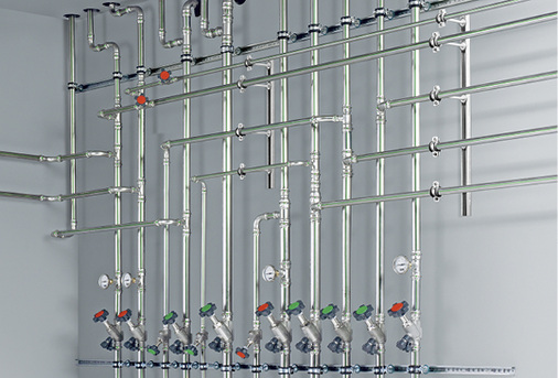 <p>
</p>
<p>
<span class="GVAbbildungszahl">2</span>
 Besonders in öffentlichen und medizinisch genutzten Gebäuden überzeugen Hygiene, Beständigkeit und Optik von Edelstahl immer mehr Bauherren und Betreiber davon, diesen Werkstoff durchgängig für Trinkwasserleitungen zu nutzen. 
</p> - © Viega
 
2
 Besonders in öffentlichen und medizinisch genutzten Gebäuden überzeugen Hygiene, Beständigkeit und Optik von Edelstahl immer mehr Bauherren und Betreiber davon, diesen Werkstoff durchgängig für Trinkwasserleitungen zu nutzen.