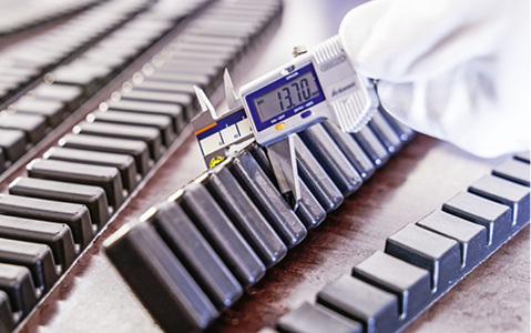 
3
 Qualität und die wirksame Verwendung müssen beim Brandschutz oberste Priorität haben. 



