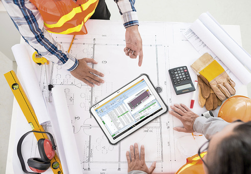 



3
 Ob im Büro oder auf der Baustelle – robuste Hardware ist flexibel und zuverlässig. 
