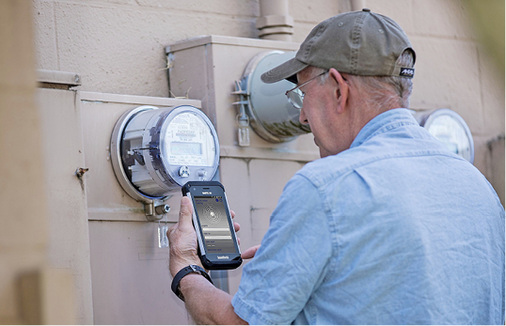 



7
 Auch für das digitale Ablesen von Energieverbrauchszählern wird zunehmend robuste Mobilhardware eingesetzt. 
