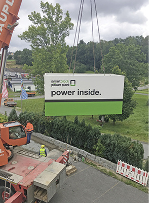 



3
 Die Energiezentrale in einer Betonfertigzelle „smartblock power plant“ wurde von KW Energie schlüsselfertig geliefert. 
