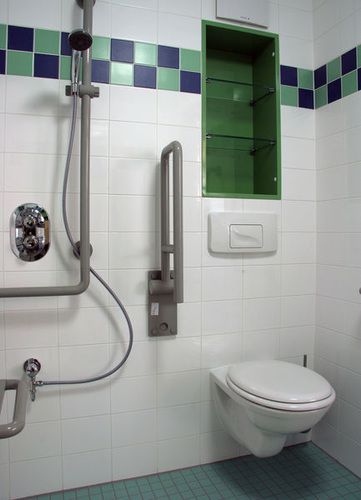 Fertigbäder erfüllen in funktionaler und optischer Hinsicht höchste Qualitätsstandards. - Fachverband Fertigbad