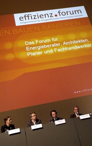 Expertengespräch auf dem effizienz.forum 2009. - © Solar Promotion
 Expertengespräch auf dem effizienz.forum 2009. - Solar Promotion