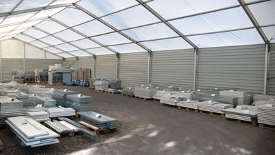 Neu aufgestellte Lagerflächen zur geschützten Lagerung von Komponenten. - Howatherm - © Howatherm
