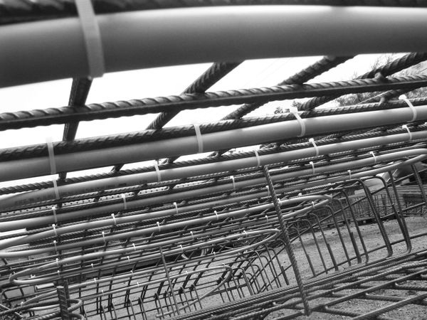 Im preisgekrönten Energietübbing sorgen integrierte Rauway flex Rohrleitungen von Rehau für eine thermische Aktivierung der Bauteile. - Rehau