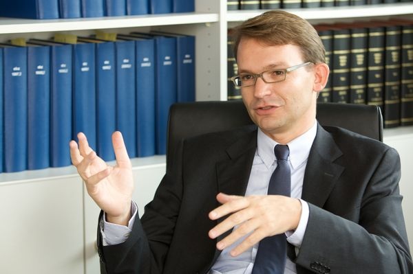 Elmar Esser: “Mit den Beitragsgeldern unserer Betriebe würde die IEU eine Bedarfslenkung für Nichtinnungsbetriebe verwirklichen.“ - © ZVSHK
 Elmar Esser: “Mit den Beitragsgeldern unserer Betriebe würde die IEU eine Bedarfslenkung für Nichtinnungsbetriebe verwirklichen.“ - ZVSHK