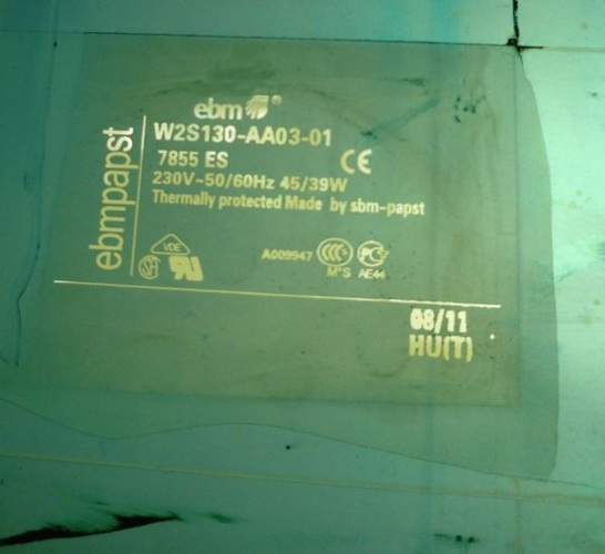 Gefälschte Druckplatte zur Erstellung von ebm-papst-Markenlabeln. - ebm-papst