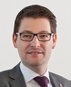 Reto Brütsch. - Hotmobil Deutschland