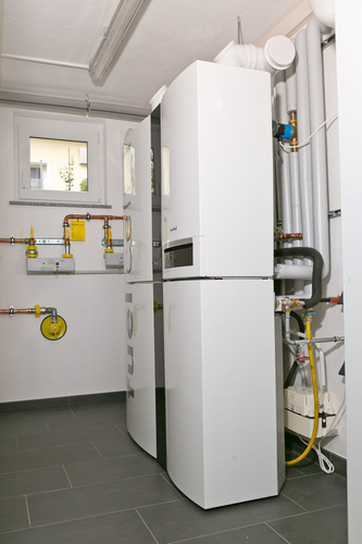 Energiezentrale Logapower FC10. (Quelle: Buderus - Buderus