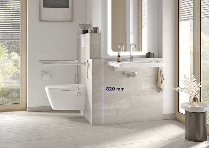 Tece: Waschtisch mit niedrigem Teceprofil-Waschtischmodul.