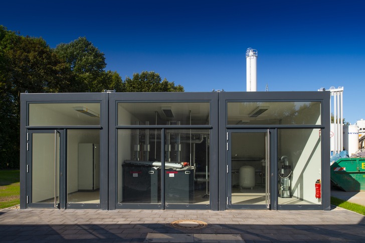 Technik-Pavillon für das neue Schulungs- und Verwaltungsgebäude des GWI in Containerbauweise. - © ALHO Holding
