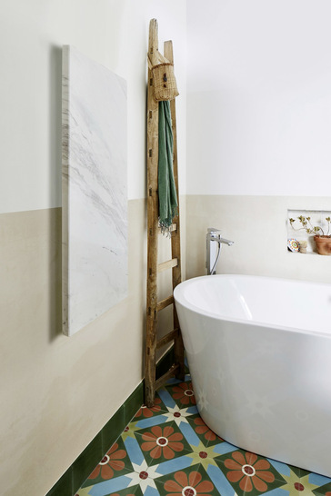 AEG Haustechnik: Natursteinheizung.