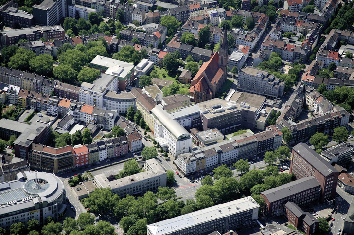 Bild 1 Das St.-Johannes-Hospital in der Innenstadt von Dortmund.