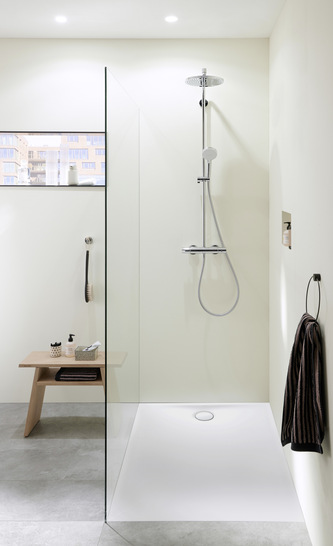 Geberit: Bodenebene Duschfläche Olona.