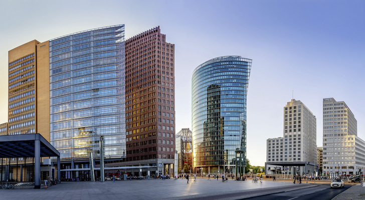 Bild 1 Funktechnik ist zunehmend eine Voraussetzung für den effizienten Betrieb von Gebäuden.