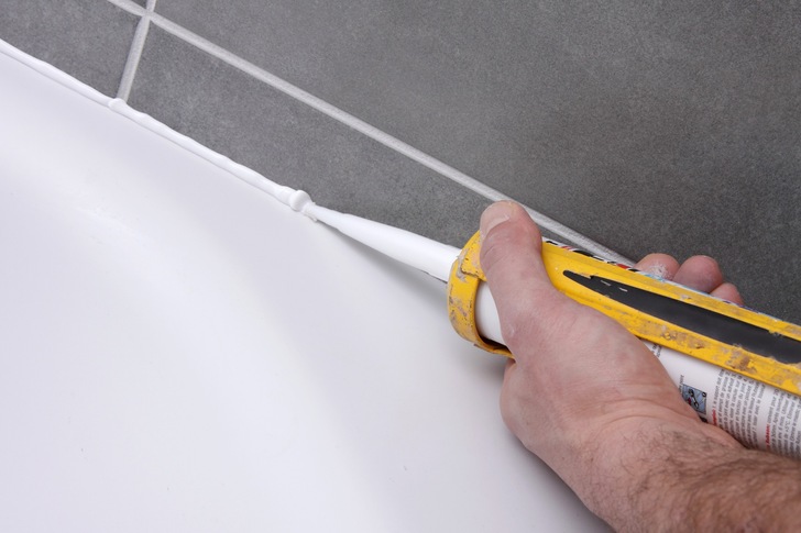 Der Rohstoff für die Herstellung von Silikonprodukten ist derzeit kaum noch erhältlich. Lieferengpässe und deutliche Preissteigerungen sind unausweichlich.