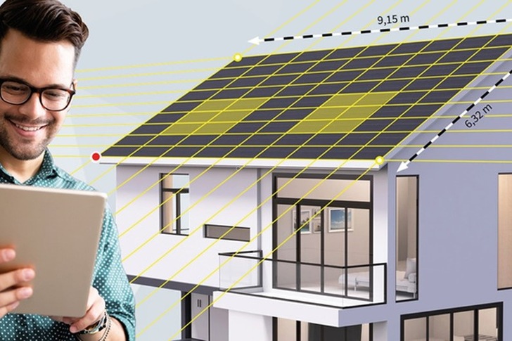 Hottgenroth: HottCAD ergänzt die PV-Planung durch integrierte elektrotechnische Funktionen. - © Hottgenroth
