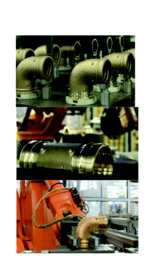 In automatisierten Zerspanungsmaschinen werden die Innen- und Außenkonturen eingedreht. In der Fertigungszelle erfolgt u. a. eine automatisierte Sichtprüfung von innen. Montage des O-Rings und Schneidrings bei einem Sanpress XL-Pressverbinder. - © Viega
