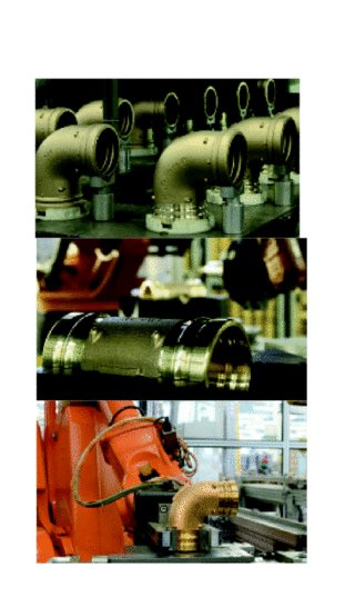 In automatisierten Zerspanungsmaschinen werden die Innen- und Außenkonturen eingedreht. In der Fertigungszelle erfolgt u. a. eine automatisierte Sichtprüfung von innen. Montage des O-Rings und Schneidrings bei einem Sanpress XL-Pressverbinder.