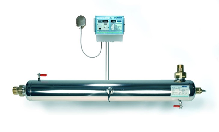 Grünbeck: Die neuen Geno-UV-Geräte senken die Betriebskosten durch langlebige UV-Strahler.