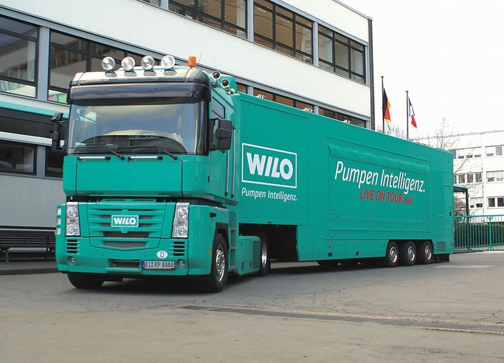 Der „Wilo Truck“ macht bis Ende August 2007 in mehr als 80 europäischen Städten Station. - © Wilo AG
