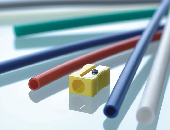 PE-Xc-Rohre bietet Hewing nun ab 6 mm Außendurchmesser an.